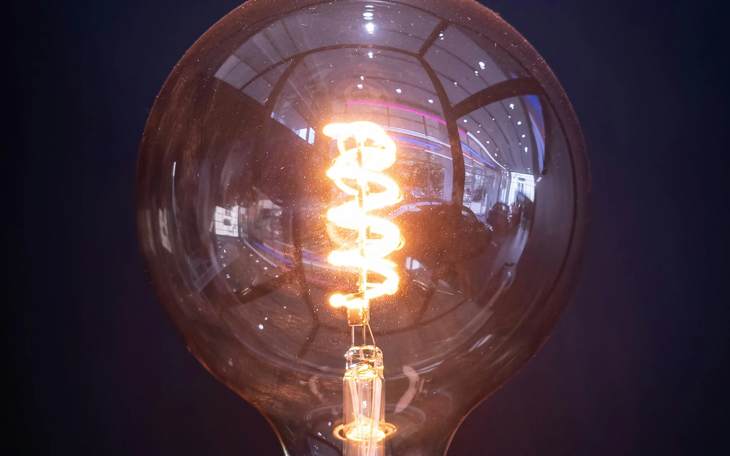 Bolster business and financial support for creative industries micro firms to achieve UK innovation and growth ambitions